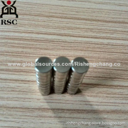 Sintering NdFeB magnets with strong magnetism size is 6*3mm, covered with nickel